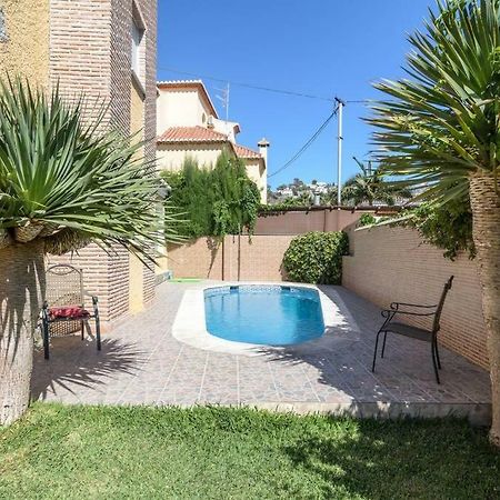 Habitaciones en Casa Céntrica con piscina Almuñécar Extérieur photo