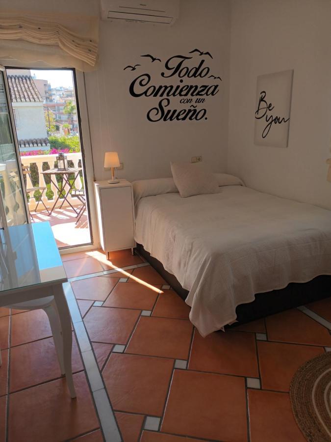 Habitaciones en Casa Céntrica con piscina Almuñécar Extérieur photo
